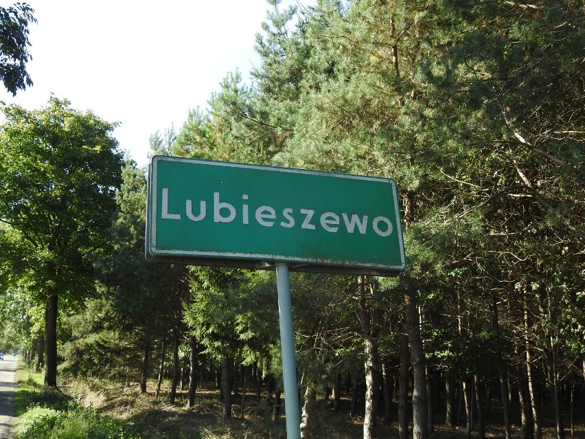 Starostwo Powiatowe podpisało umowę na przebudowę drogi w Lubieszewie