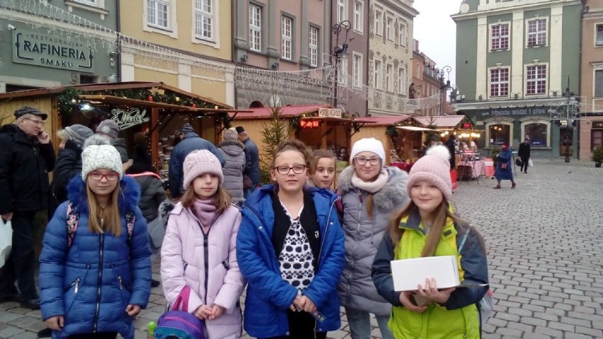 Świąteczny wyjazd uczniów ze szkoły w Kiełczewie