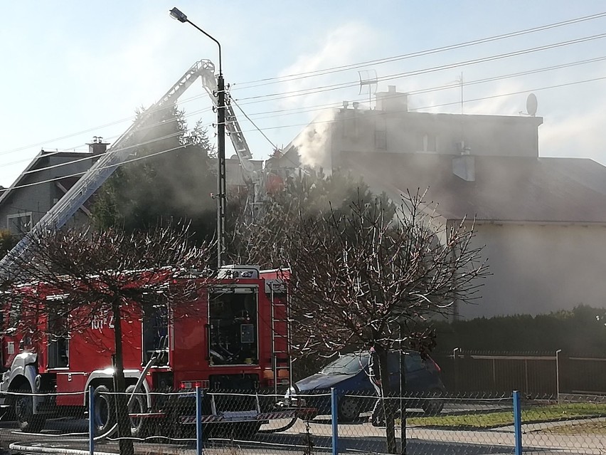 Pożar przy ul. Granicznej w Kwidzynie. W akcji 7 zastępów straży pożarnej [ZDJĘCIA]