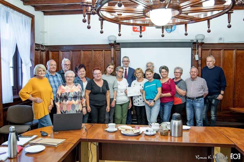 Rowerowy boom w Pleszewie. Aktywni rowerzyści spotkali się z burmistrzem