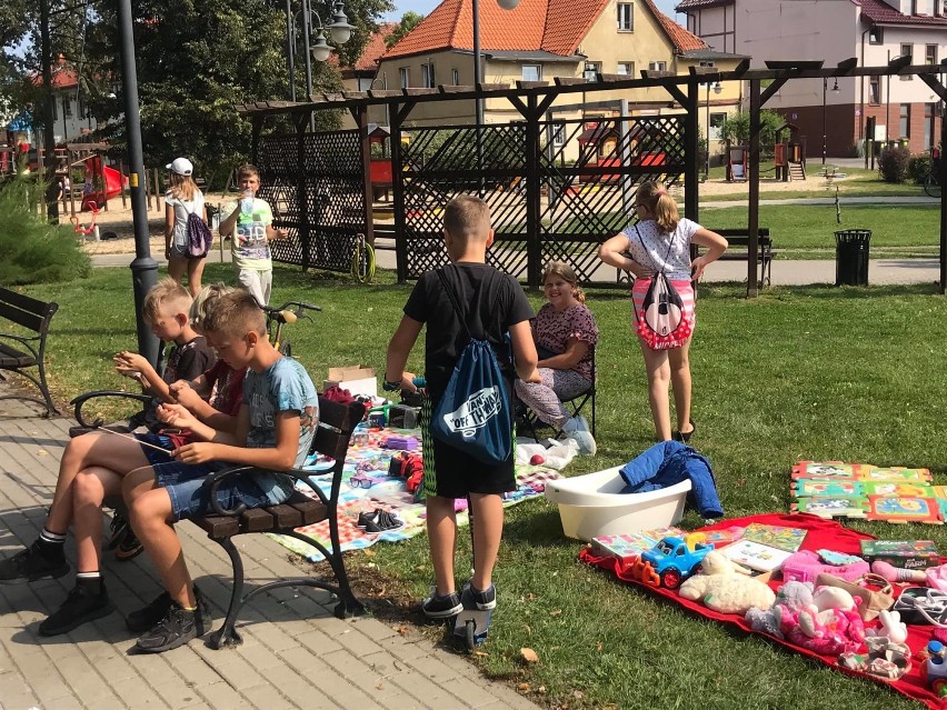 Nowy Dwór Gdański. Rodzinny piknik w centrum miasta przyciągnął mieszkańców [ZDJĘCIA]