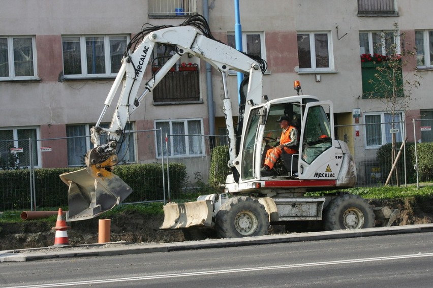 Remont ulicy Moniuszki w Legnicy (ZDJECIA)