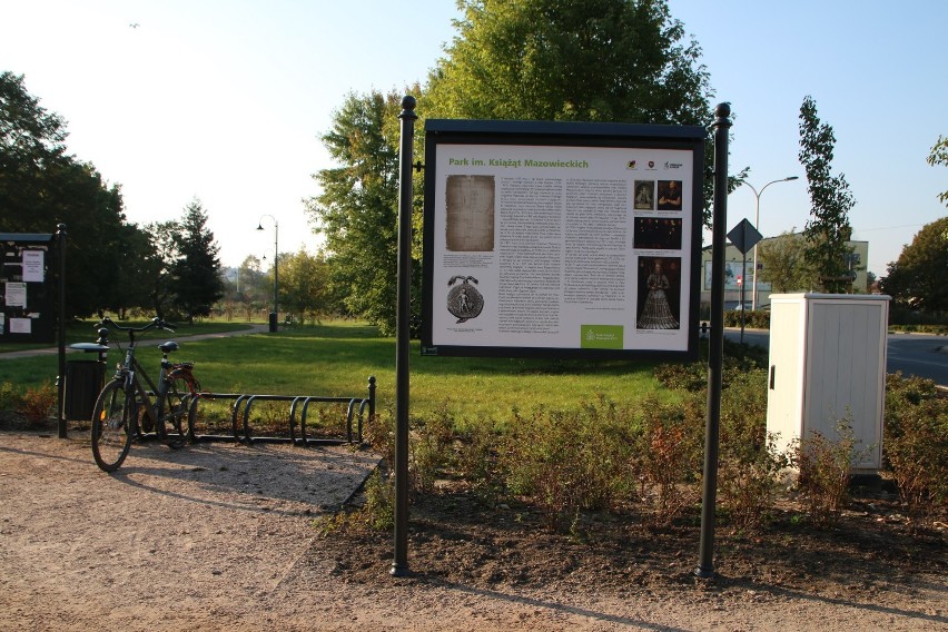 Park książąt Mazowieckich: tablice przypomną o historii parku i ludzi z nim związanych