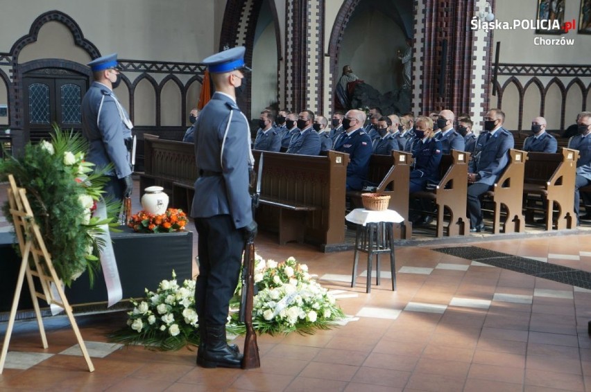 Pogrzeb policjantki z Chorzowa. 28-latka zginęła w tragicznym wypadku w Chorwacji