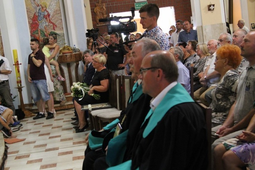 Ksiądz Jan Polec po 22 latach posługi w parafii Św. Józefa w Wolsztynie przeniesiony zostaje do parafii Św. Floriana w Wirach