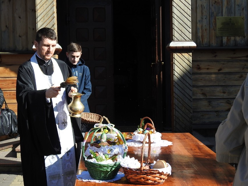 Wielka Sobota (święcenie pokarmów) - parafia NNMP w Bielsku Podlaskim