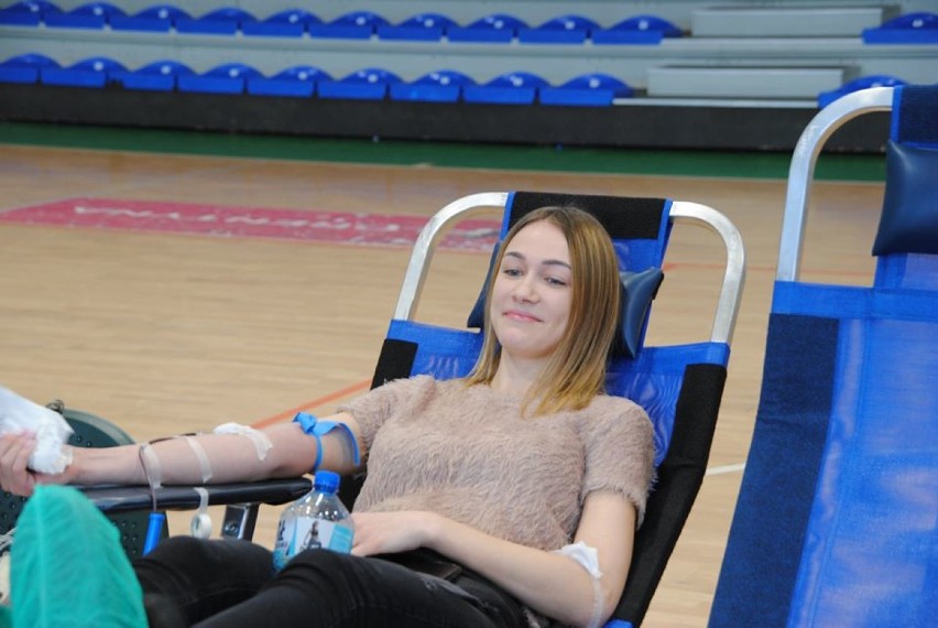 Harcerze oraz mieszkańcy Pleszewa podzielili się dzisiaj najcenniejszym darem, czyli krwią 