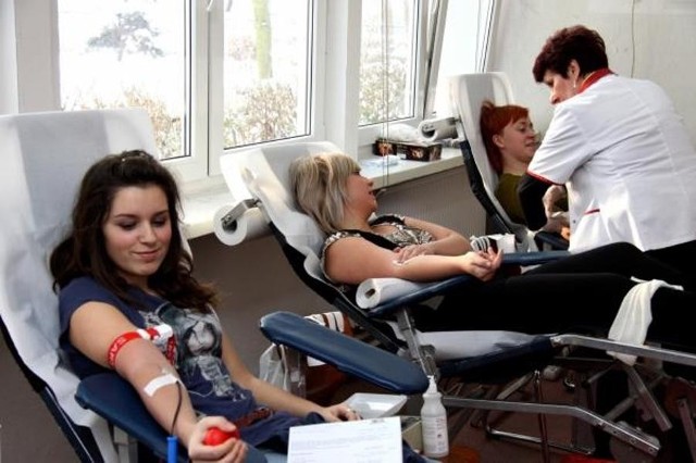 Każdy, kto odda krew, będzie mógł zarejestrować się w Banku Dawców Szpiku Kostnego.