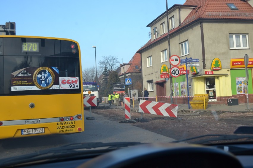 Drogi w Zabrzu: przebudowa skrzyżowania Kondratowicza i...