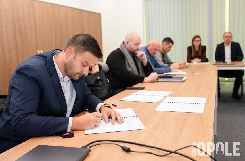 Nowy stadion w Opolu. Umowa podpisana, teren pod budowę...