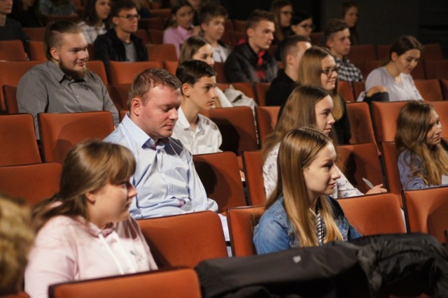 Ogólnopolski Konkurs Ortograficzny 2018 „Miłość pisze się Jezus" w MDK w Radomsku