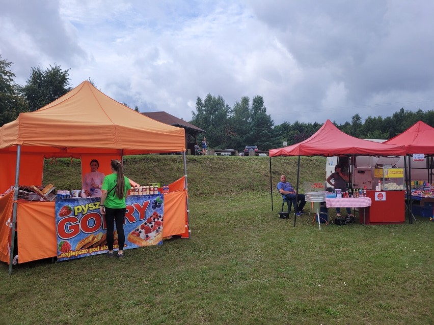 Wrak Race w Pawlicach dla Mikołaja i Tobiasza. Wciąż trwa zbiórka na leczenie chłopców [ZDJĘCIA]