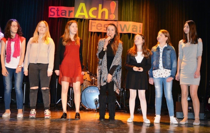 III Młodzieżowy Festiwal Piosenki „StarAch!Festiwal” z nagrodami w czterech kategoriach