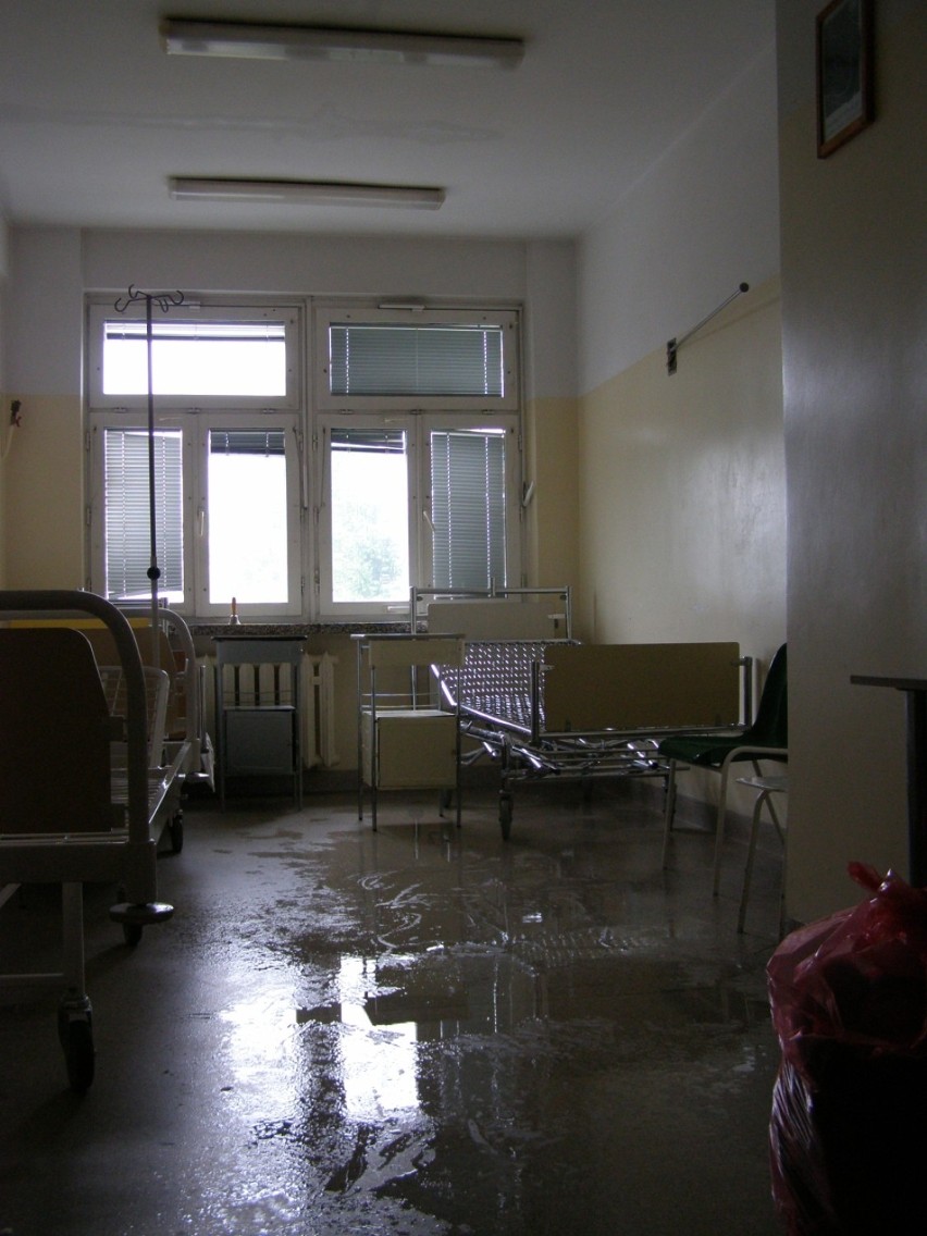 Szpital w Chełmie - na ginekologii przecieka dach. Musieli...