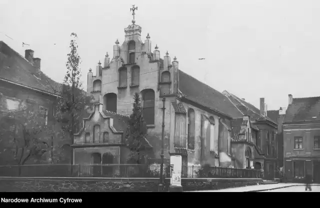 Grudziądz w latach 1930 - 1939. 

Przedstawione przez nas fotografie, pochodzą z zasobów Narodowego Archiwum Cyfrowego. Na jego stronie internetowej znajdziecie również filmy, nagrania dźwiękowe i dokumenty sprzed lat.