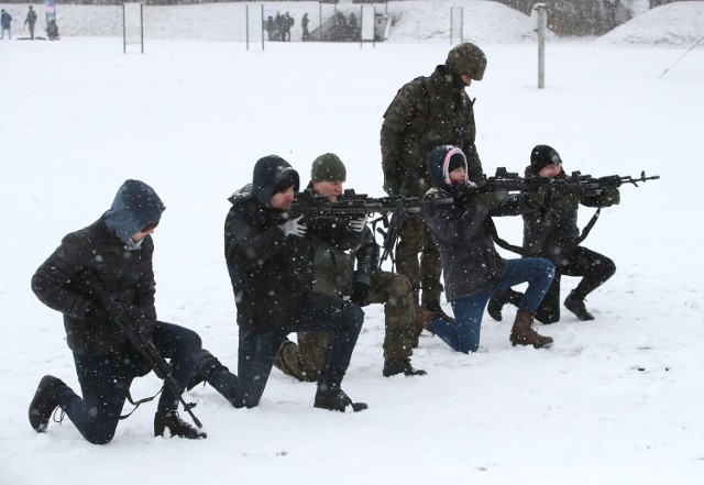 Szczecinianie ćwiczyli  w ramach akcji "Trenuj z wojskiem"