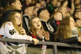 GKS Tychy - Tauron KH GKS Katowice ZDJĘCIA KIBICÓW Stadion Zimowy w Tychach aż drżał od głośnego dopingu