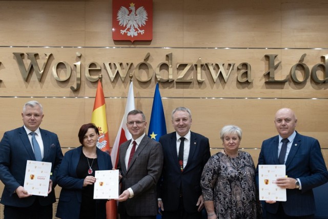 8 milionów złotych w programie „Sołectwo na plus” na inwestycje w łódzkiem