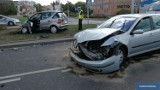 Zderzenie trzech samochodów na skrzyżowaniu ul. Okrzei - Wronia we Włocławku [zdjęcia, wideo]