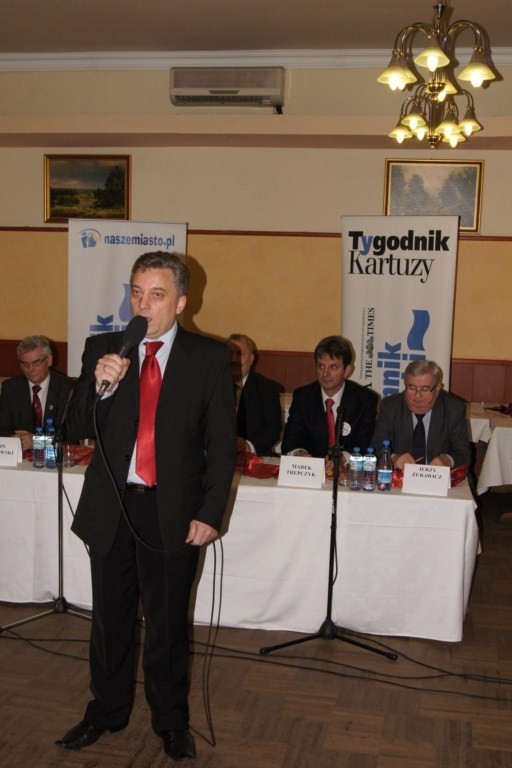 Żukowo. Debata wyborcza kandydatów na burmistrza gminy Żukowo