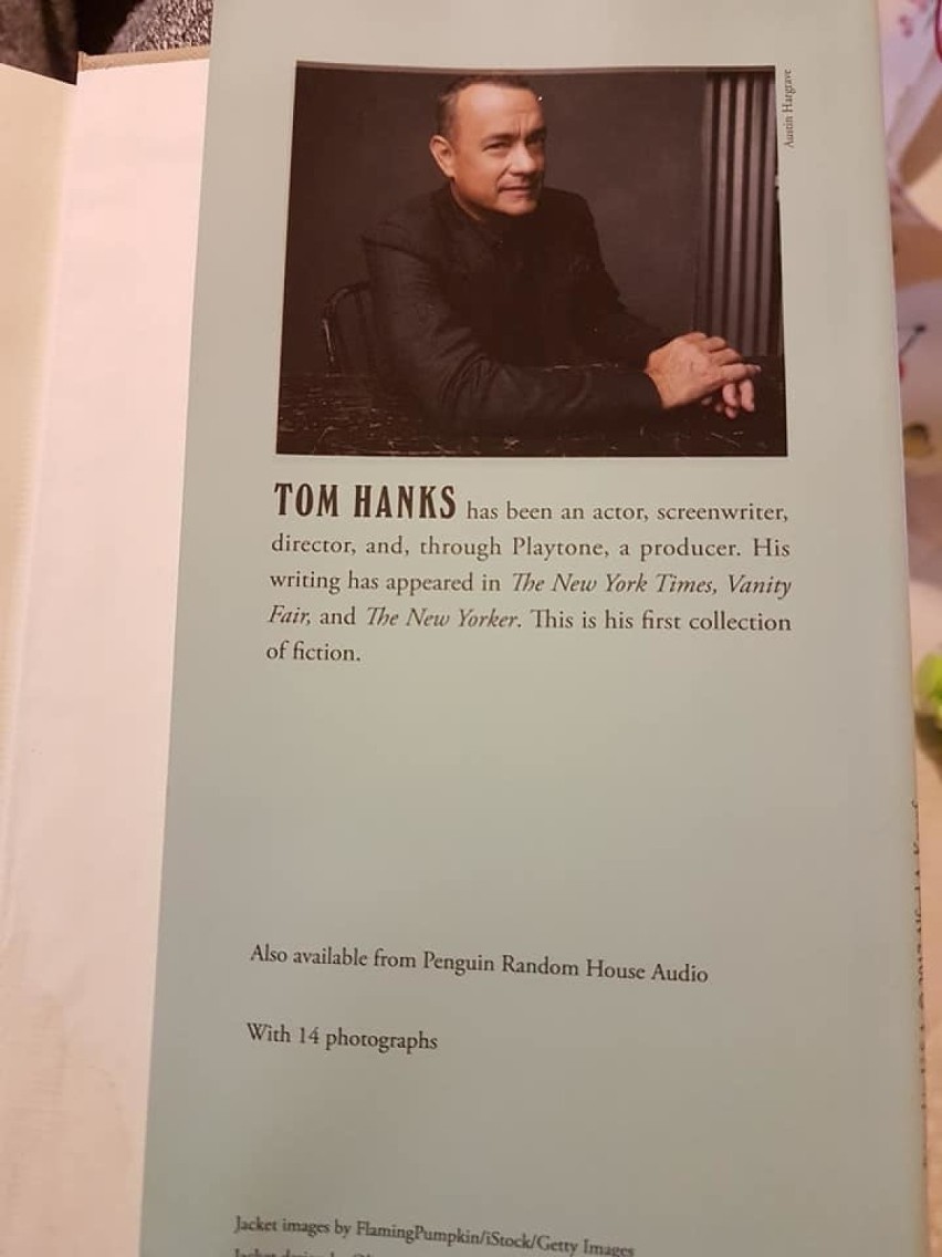 Bielsko-Biała dla Toma Hanksa. Możesz wylicytować książkę aktora z jego autografem [ZDJĘCIA]