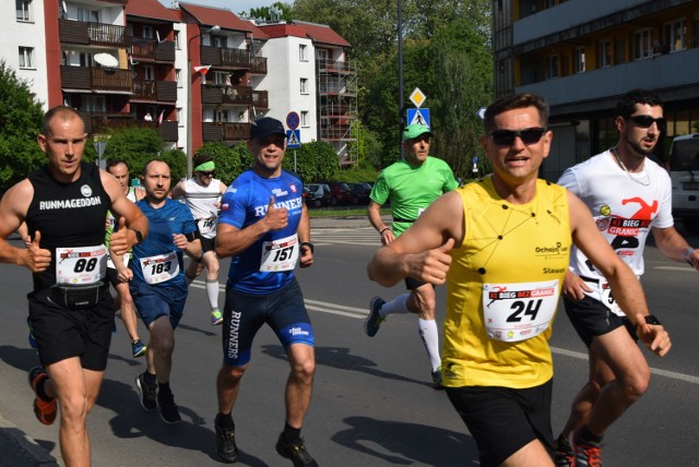 Setki osób wystartowało w Biegu bez granic w Raciborzu