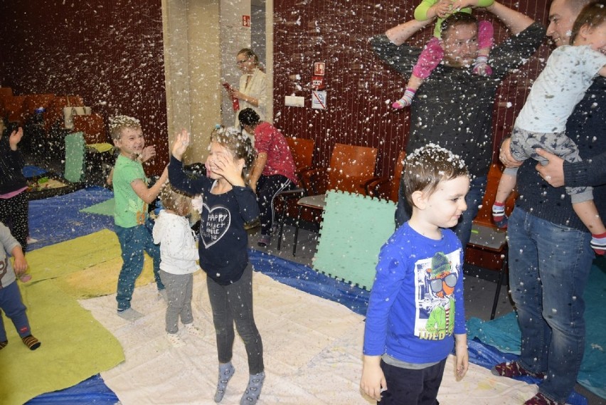 W sobotę odbyły się kolejne Muzeasy, czyli multisensoryczne...