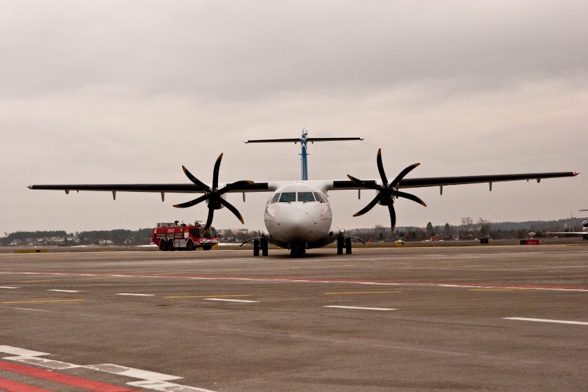 Wystartował pierwszy samolot linii Finncomm do Helsinek....