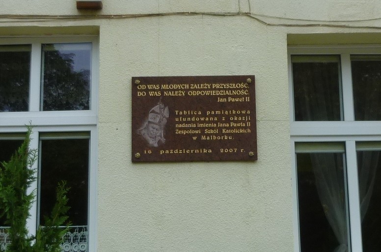 Malbork. Pomnik Jana Pawła II zostanie odsłonięty 16 października