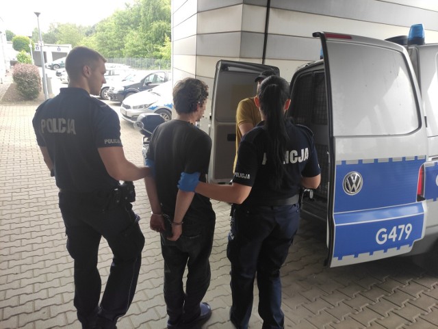Policja zatrzymała Gruzinów, którzy okradali mieszkania w Olkuszu