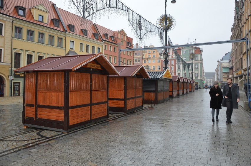 Przygotowania do Jarmarku Bożonarodzeniowego na wrocławskim...