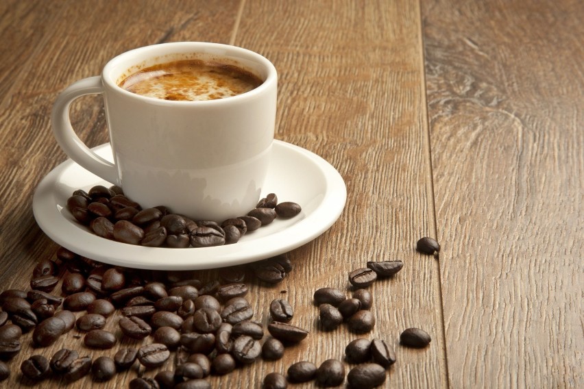 Wiele osób nie wyobraża sobie poranka wypicia bez kawy – i...