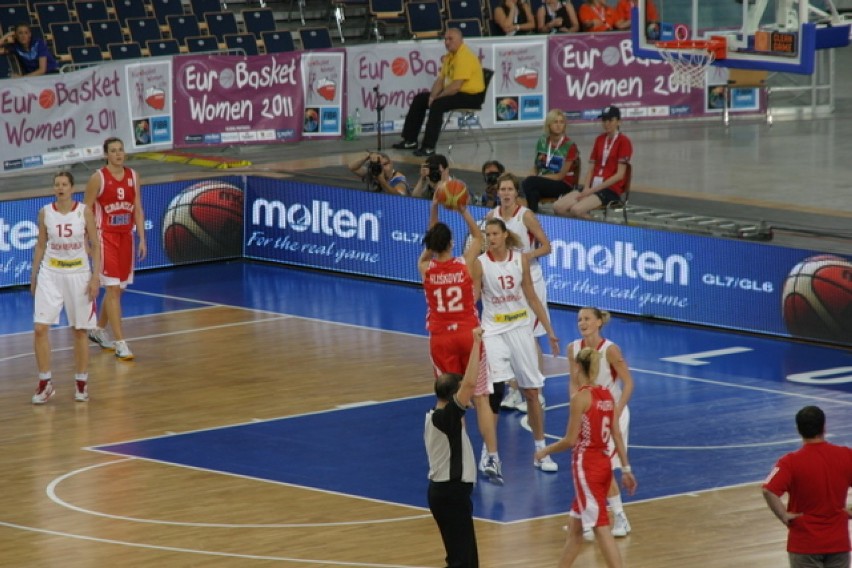 W drugim ćwierćfinale EuroBasket Women 2011 Czeszki wygrały...