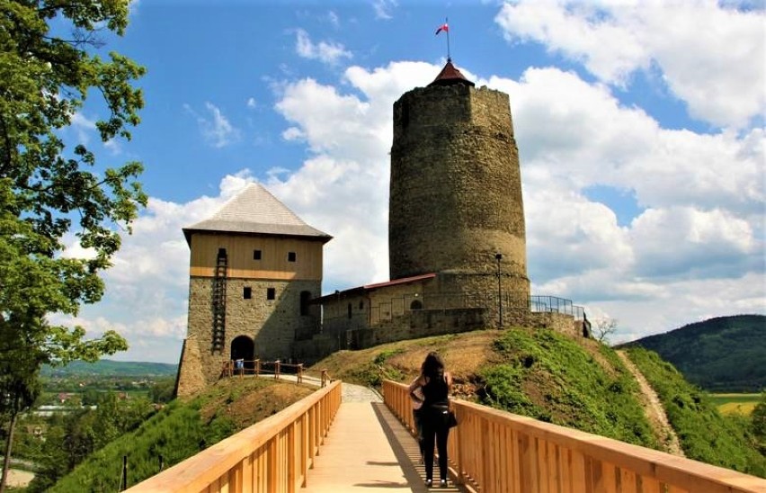 Czchów
Wzniesiony w XIV wieku zamek w Czchowie był jednym z...