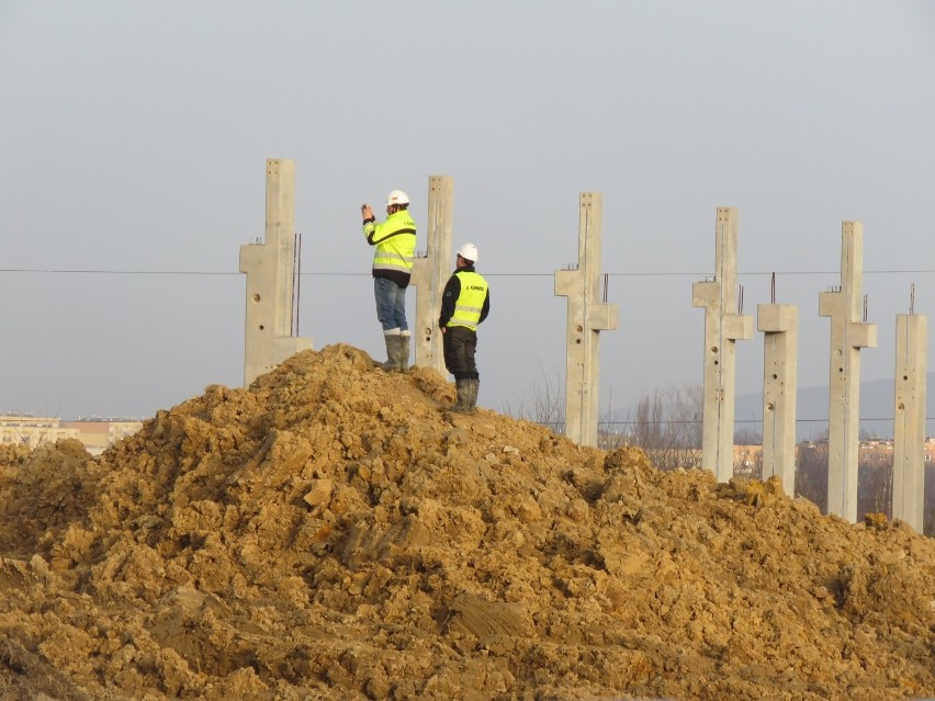 Andrychów. Budowa nowej galerii handlowej