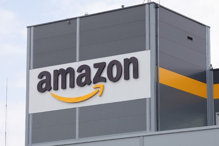 Amazon zwiększa zatrudnienie