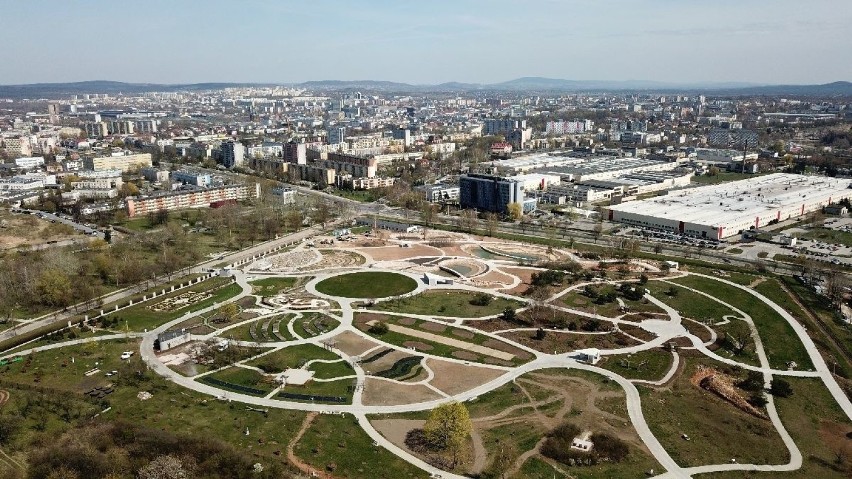 Otwarcie Ogrodu Botanicznego w Kielcach. Będą nowości i atrakcje [ZDJĘCIA]