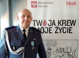 Kutnowski policjant z odznaką Honorowego Dawny Krwi. Pomaga już kilkadziesiąt lat