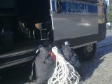 Wrocław: Spadochroniarze wdrapali się na iglicę i skoczyli. Zpałacą grzywnę - 5 tys. zł (ZDJĘCIA)