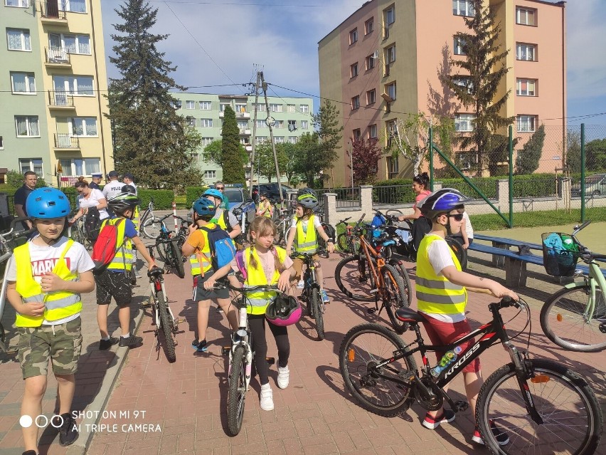 W czwartek, 12 maja uczniowie klasy II c ze szkoły...