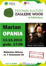 Marian Opania z recitalem w dąbrowskiej bibliotece 