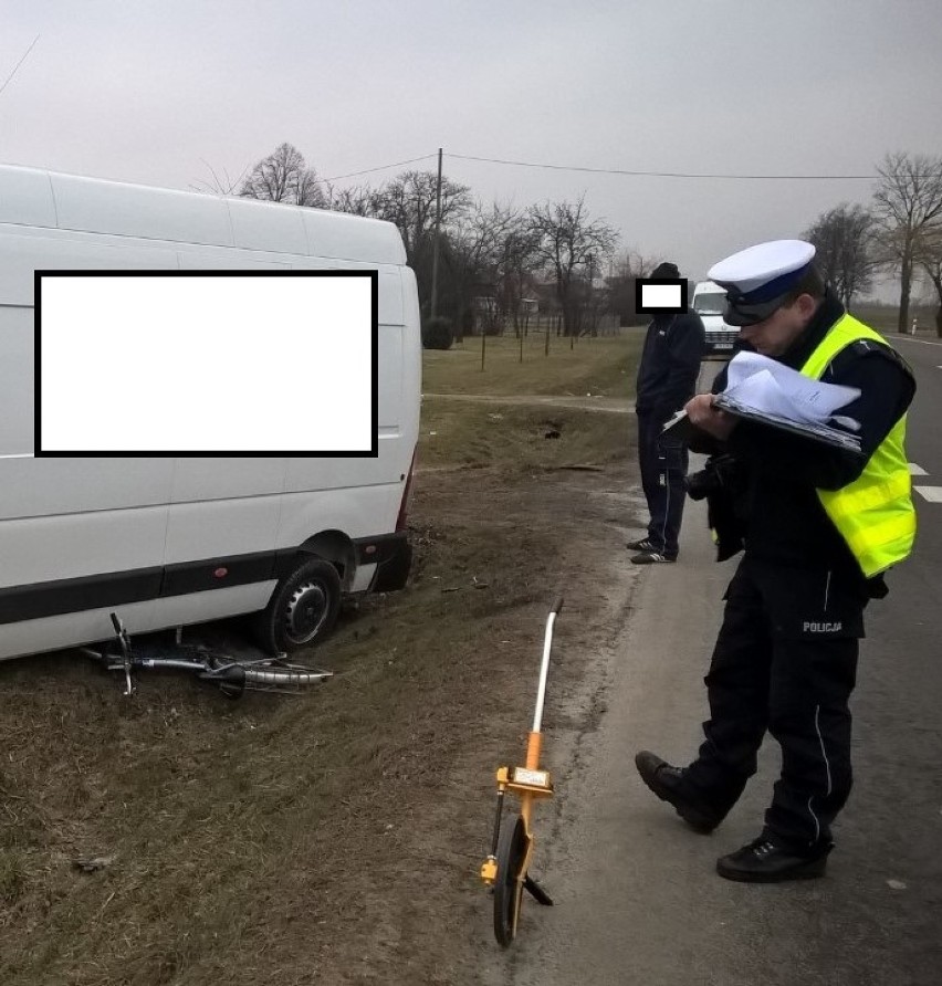 Potrącenie rowerzysty na trasie Kraśnik-Lublin: Mężczyznę przewieziono do szpitala (ZDJĘCIA)