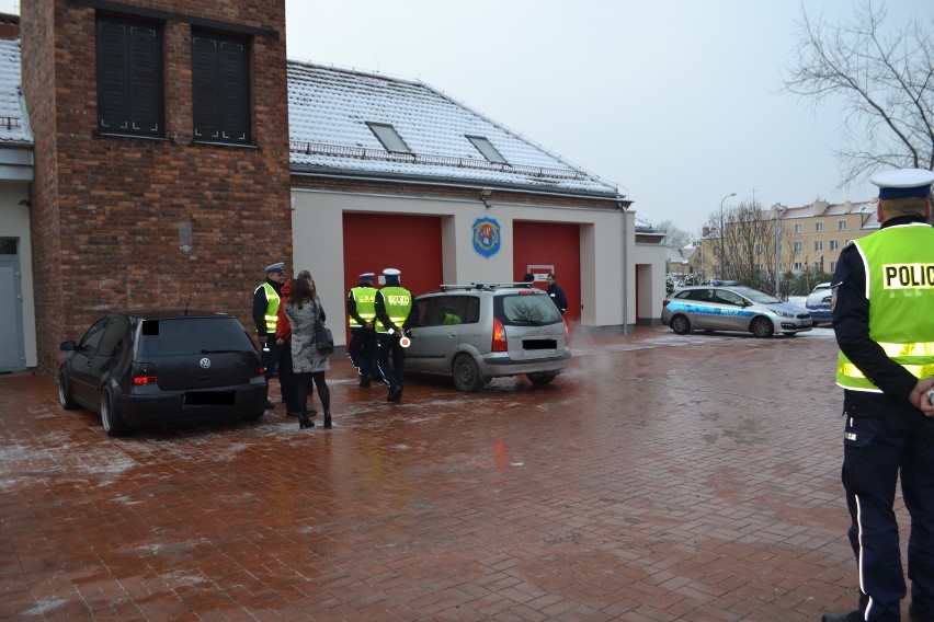 Pruszcz Gdański: Wspólna akcja PORD, policjantów i strażaków z OSP [ZDJĘCIA, WIDEO]