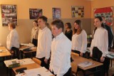 #SzkołaDoHymnu. W ZSP nr 1 w Łęczycy odśpiewano Mazurka Dąbrowskiego ZDJĘCIA
