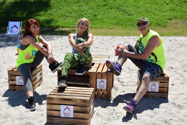 We wtorki o 19.00  na  plaży organizowane będą darmowe zajęcia Zumby. W środy, będą odbywać się warsztaty jogi - również darmowe.