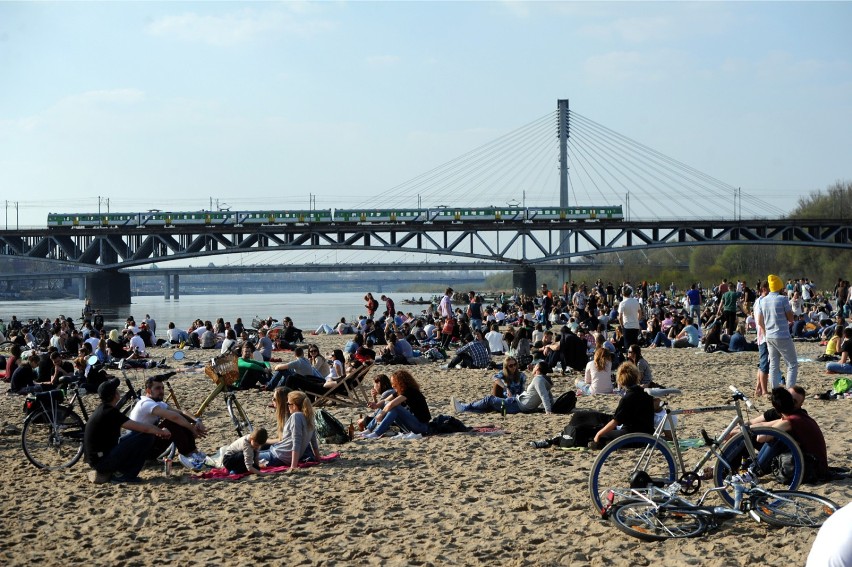 The Guardian znów docenia Warszawę. Tym razem za plażę....