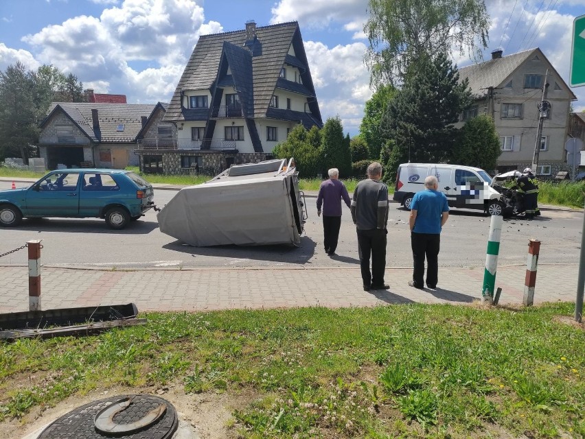 Wypadek w Piekielniku. Zdjęcia dzięki uprzejmości portalu...