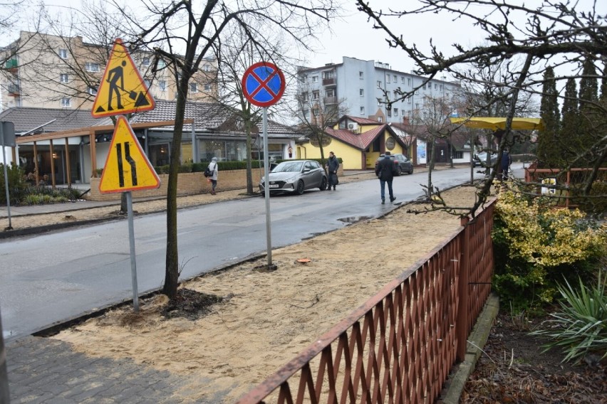 Remont ulic Jeżyka, Słowackiego i Mickiewicza. Mieszkaniec dopytuje o rozbiórkę chodnika. Znamy odpowiedź Urzędu Miejskiego w Wągrowcu