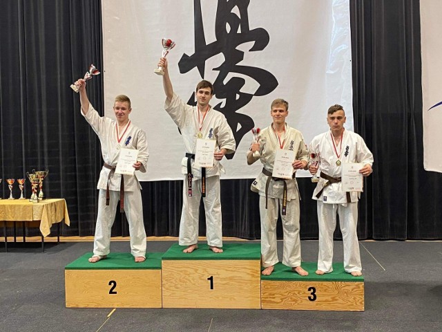 Szymon Majewski z Lipna zdobył złoty i srebrny medal podczas VIII Akademickie Mistrzostwa Polski Karate Kyokushin