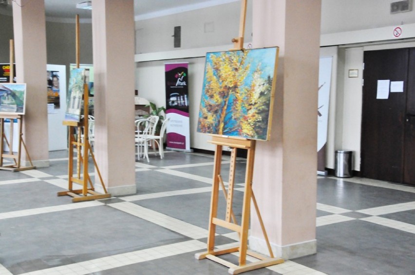 Pejzaż w malarstwie, wystawa prac ze zbiorów Liceum Plastycznego w Zamościu, fot. ZDK